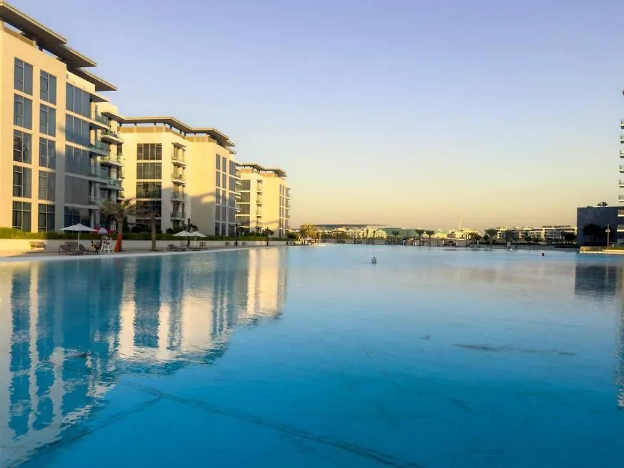Apartment First Class 1Br Stylish Haven Dubai